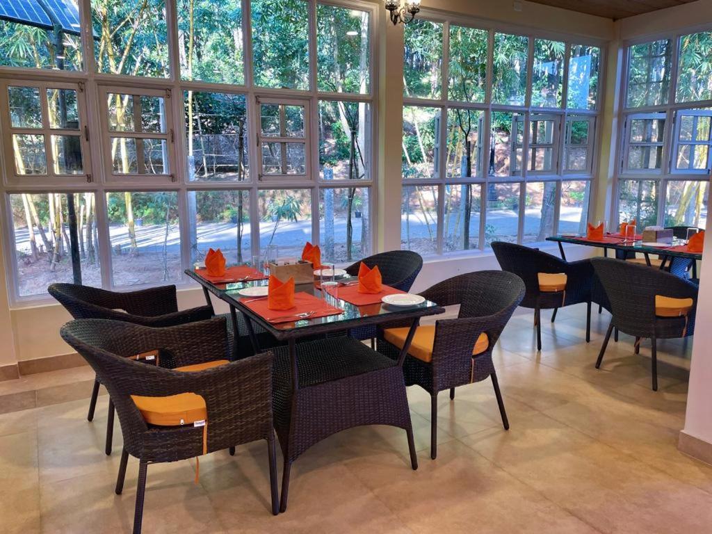 Bougainvillea Retreat & Spa Kaharpara Luaran gambar