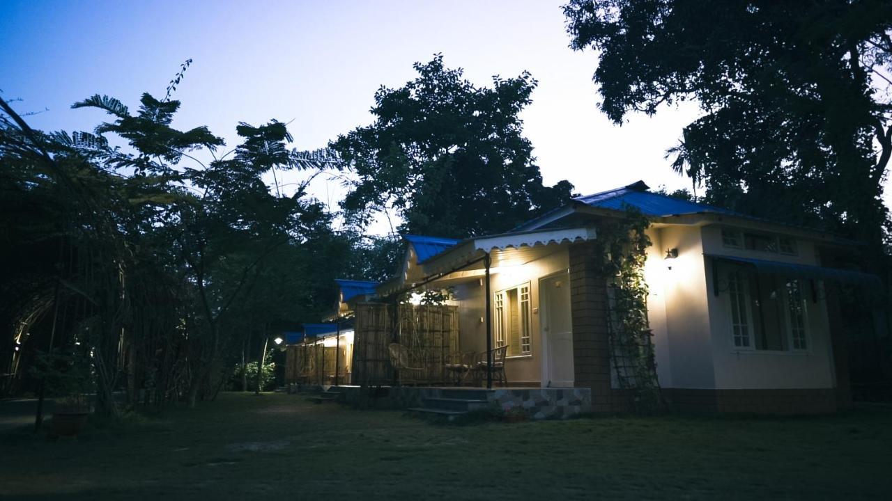Bougainvillea Retreat & Spa Kaharpara Luaran gambar